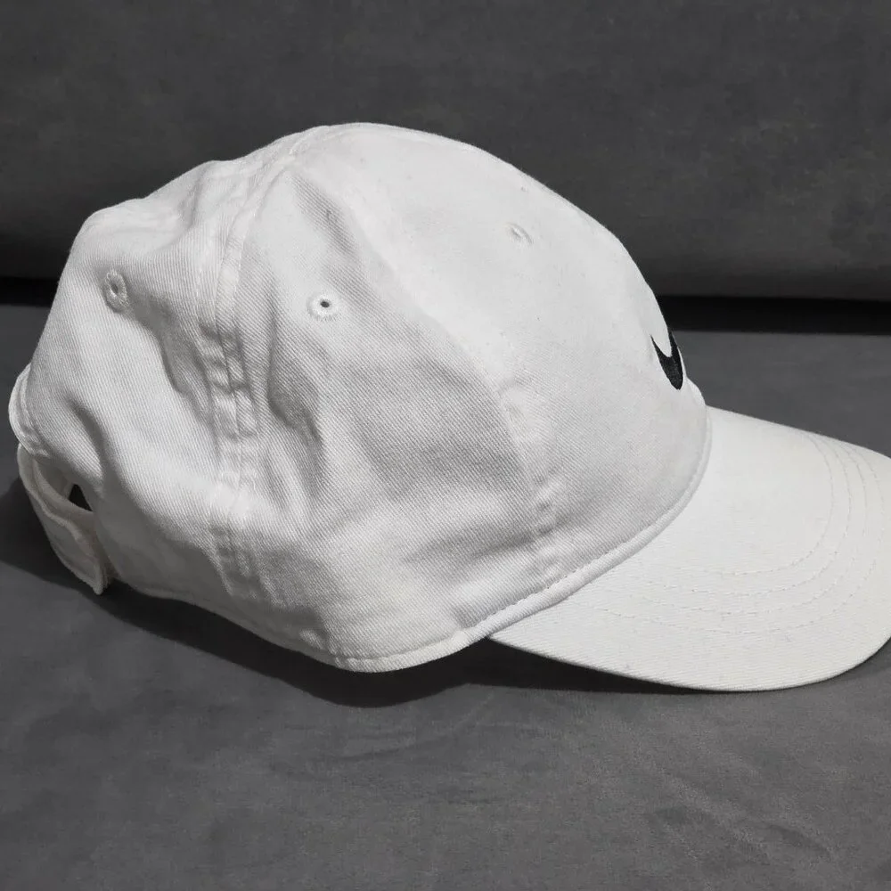 Nike Boys/Child 4-7 Hat Adjustable Cap – Excellent Used Condition